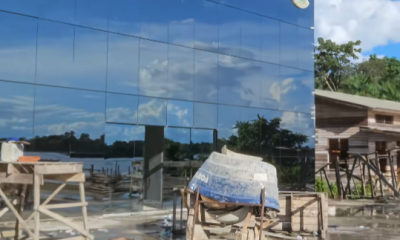 Igreja com fachada espelhada