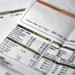 Conta de Luz em Dezembro Bandeira Tarifária Muda de Vermelha para Amarela e Traz Alívio ao Consumidor