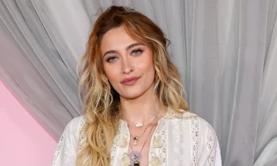 Paris Jackson rebate crítica sobre tatuagens: "Eu sou suja sem elas"