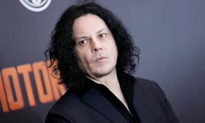 Charley Crockett Detona Jack White e Explica Motivos Reais de Expulsar Banda Satanista Twin Temple de Turnê