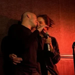 Katie Holmes celebra aniversário de Jason Bard Yarmosky com declaração de amor e fotos inéditas nas redes sociais