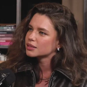Bruna Linzmeyer revela que bruxa de sua cidade natal a incentivou a ser atriz e como foi o primeiro teste na Globo