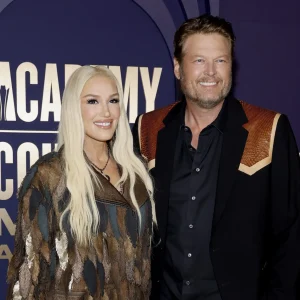 Gwen Stefani e Blake Shelton lamentam a morte de Betty, sua fiel companheira de 18 anos: "Seguiu para o céu"