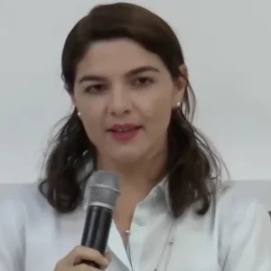 Média é acusada de fraudar cartas psicografadas e famílias relatam golpes