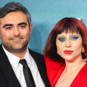 Lady Gaga e Michael Polansky radiantes com a chegada do primeiro filho: saiba as pistas