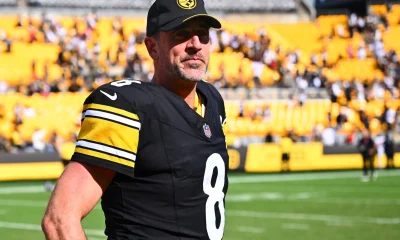 Aaron Rodgers dispara contra companheiros e árbitros após vitória dos Steelers na estreia da temporada