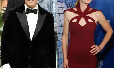 Andy Cohen pede desculpas a Julia Stiles por piada sobre dança em "Save the Last Dance" após "Dancing With the Stars"