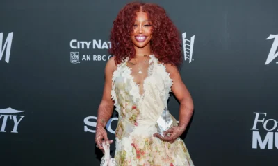 SZA é Homenageada no Hall da Fama de Nova Jersey por Danny DeVito, Celebrando Suas Raízes e Sucesso Global