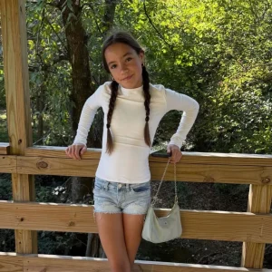 Professora de Dança de Fiona Lowe, Filha de Chad Lowe, Compartilha Homenagem Emocionante Após Morte da Adolescente de 13 Anos