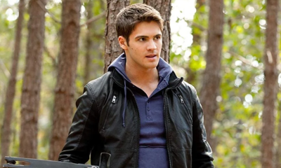 Steven R. McQueen, o Jeremy de "The Vampire Diaries", quebra silêncio nas redes sociais após evento viralizar