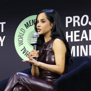 Becky G Lidera Festival de Saúde Mental em Nova York, enquanto BMI Apoia Mulheres no Música Mexicana e Lin-Manuel Miranda Recebe Prêmio da iHeartRadio