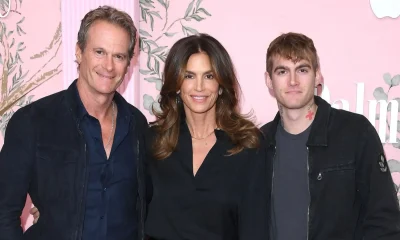 Cindy Crawford e filha Kaia lamentam a morte de Presley Gerber: 'Coração partido'