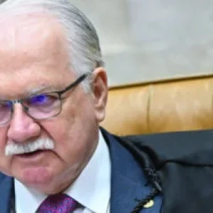 Empresário com Contrato na Petrobras Colocou Lulinha em Conselho, Diz Reportagem: Entenda as Acusações e Conexões