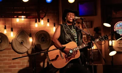 INK, a HITMAKER por trás de Beyoncé e Kendrick Lamar, faz estreia chocante em "Fire Country" com nova música