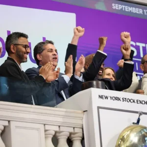 Democratas da Câmara Cobram CEO da StubHub sobre Lucros em Revenda de Ingressos: "Potencial Golpe"