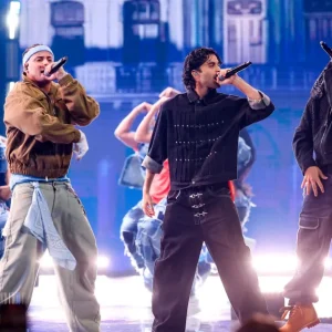 Bastidores Revelados: O Que Você Não Viu nas Redes Sociais da Billboard Latin Music Awards 2026 com Fuerza Regida e Rosalía