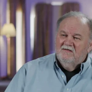 Pai de Meghan Markle, Thomas Markle Sr., nega acusações "mentiras doentias" sobre posse de fotos de abuso infantil