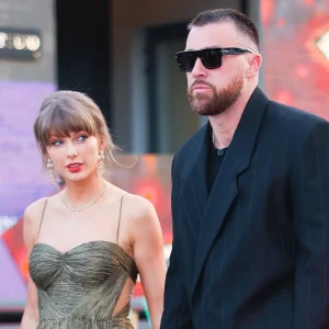 Casamento de Taylor Swift e Travis Kelce: Fotos revelam detalhes cortados da festa luxuosa
