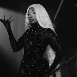 Megan Thee Stallion Cria Trailer Assustador de 'Hottieween' com Ajuda dos Fãs e Facebook