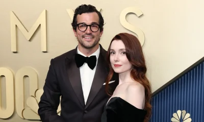 Paul Anthony Kelly: Esposa "radiante" com título de homem mais sexy