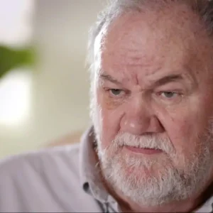 Thomas Markle: Polícia das Filipinas divulga vídeo de materiais apreendidos em sua casa