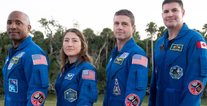 Artemis 2: Astronautas Revelam Itens Pessoais Carregados na Missão Histórica à Lua, Incluindo Mensagens e Símbolos Familiares