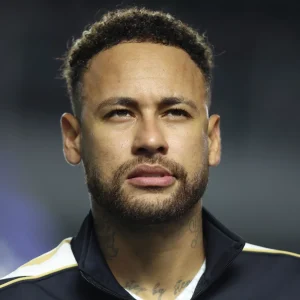 Neymar é repreendido por amiga após comentário machista sobre árbitro: "Você invalida decisões de mulheres"