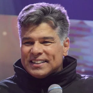 Maurício Mattar, 62, revela nova harmonização facial e alívio: 'Fiquei em paz com o resultado'