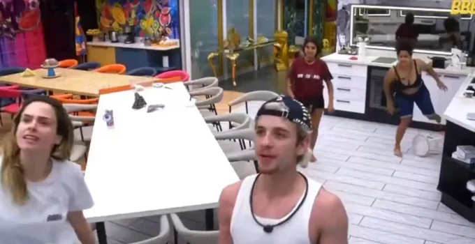 BBB 26: Produção Vaza Foto de Festa na TV da Cozinha e Brothers Reagem Surpresos: "O Que Foi Isso?"