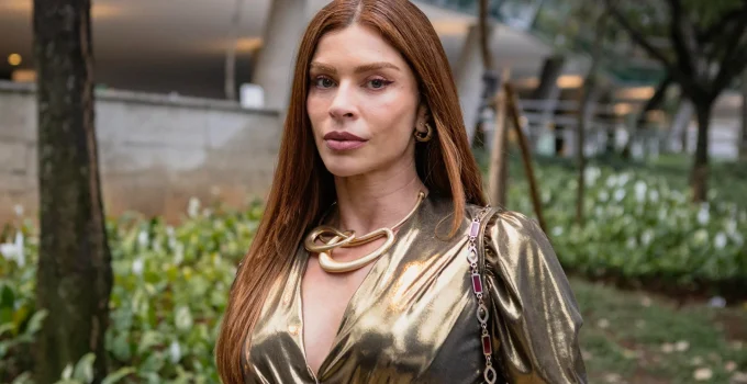 Três Graças: Arminda em choque empurra neta escada abaixo em cena chocante; confira o desfecho inesperado!