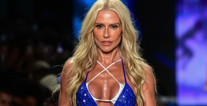 Deborah Secco desabafa: 'Mulher de 46 anos, quero envelhecer', rebate críticas após desfile e acusações de Photoshop