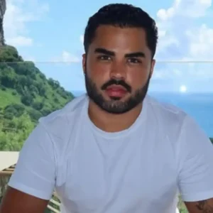 Lucas Guedes choca seguidores com impressionante evolução corporal: 'Meu corpo, minhas regras' após perder peso!