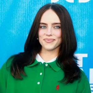 Billie Eilish: Do filme da turnê ao sonho no Coachella e festa inesquecível com Anitta no Brasil