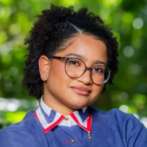 Milena do BBB 24 explode após ser chamada de 'problema psicológico' e rebate com força: 'Ninguém escolhe como nascer'