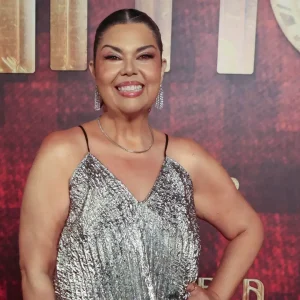 Fabiana Karla emagrece 19kg sem canetas: atriz revela método e antes e depois