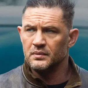 Tom Hardy é demitido de "Terra da Máfia" após polêmicas no set, aponta site
