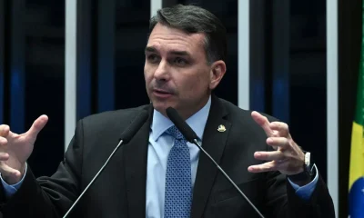 Jurista choca ao afirmar: Casa Branca tem candidato à Presidência do Brasil e é Flávio Bolsonaro