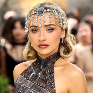 Sabrina Carpenter busca medida protetiva após invasão em sua casa por suposto stalker