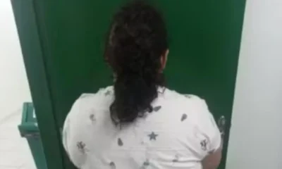 Mulher de 37 anos presa após se passar por adolescente de 12 e enganar pais adotivos por 14 meses em SC