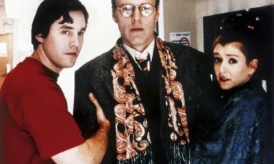 Alyson Hannigan, de "Buffy", lamenta morte de Anthony Head: "Corte tão profundo que temo que não cicatrize"