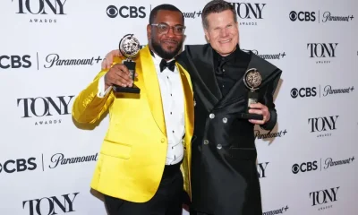 2026 Tony Awards: P!nk Brilha, "Death of a Salesman" Lidera Vitórias e Segredos dos Bastidores Revelados