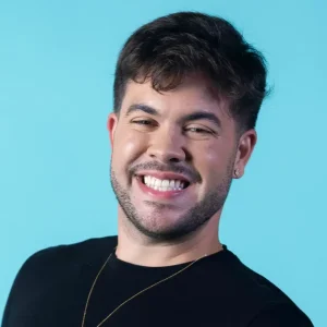 Alvaro rebate críticas após peixe cair no ralo: 'Na hora de ir no sushi, você não pensa no peixe'