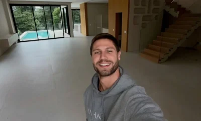 Jonas Sulzbach exibe mansão luxuosa em Alphaville após 4 anos de obras; veja fotos