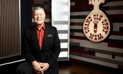 Bill Cody, a Voz Icônica do Rádio Country e Mestre de Cerimônias do Grand Ole Opry, Morre Aos 67 Anos
