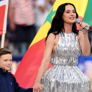 Copa do Mundo 2026: Katy Perry encanta com "Wonder" na abertura dos EUA