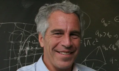 Colega de cela de Epstein revela bilhete alarmante e supostas tentativas de suicídio