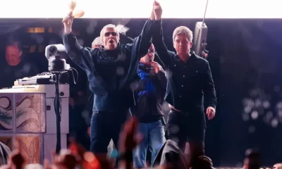 Torcida Inglesa Canta "Wonderwall" do Oasis em Homenagem Épica Após Vitória na Copa do Mundo FIFA