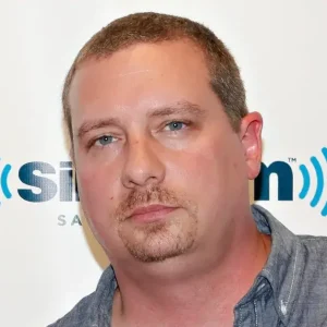 Justin Cary, baixista do Sixpence None the Richer, morre aos 50 anos após derrame; fãs lamentam perda
