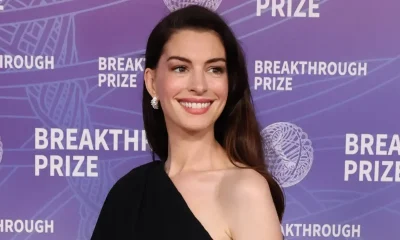 Anne Hathaway escondeu gravidez com looks estratégicos durante divulgação de 'O Diabo Veste Prada 2'