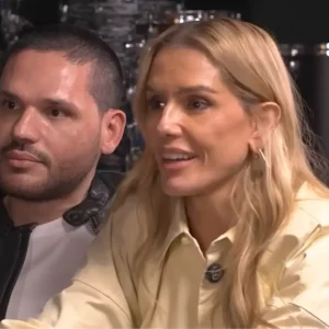 Deborah Secco revela pedido de casamento inusitado e critério espiritual para data